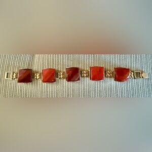 Gold Tone Bracelet with Square Wood Vintage bracelet